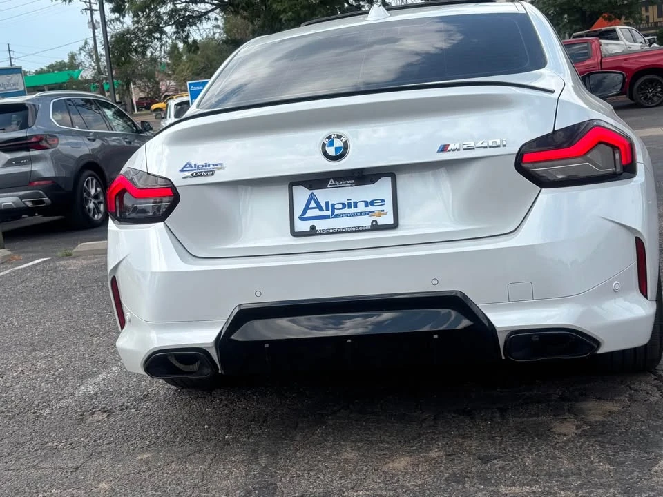 2025 BMW G42 M240i - Image 4 of 7