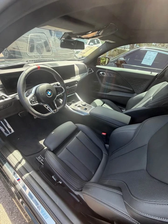 2025 BMW G42 M240i - Image 4 of 5
