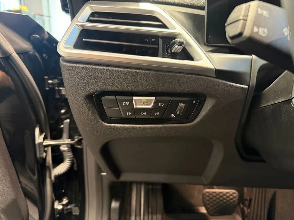 2025 BMW G42 2 Series - Image 16 of 20