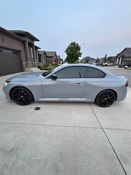 2025 BMW M240i