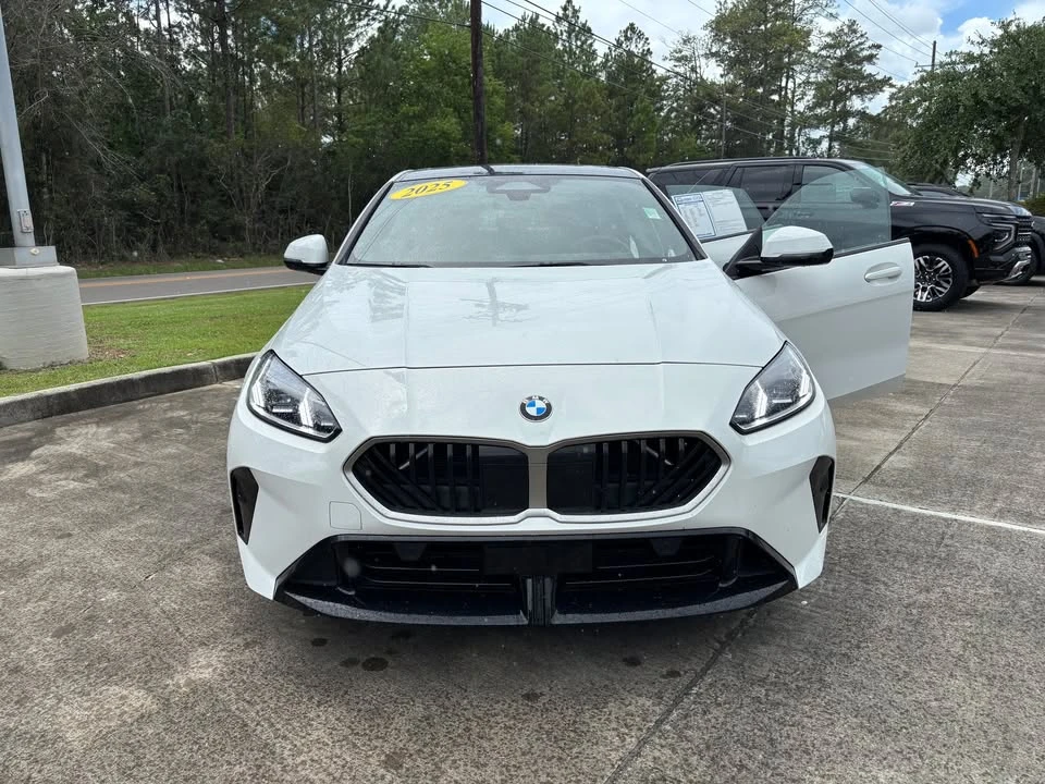 2025 BMW 2 Series - Image 9 of 10