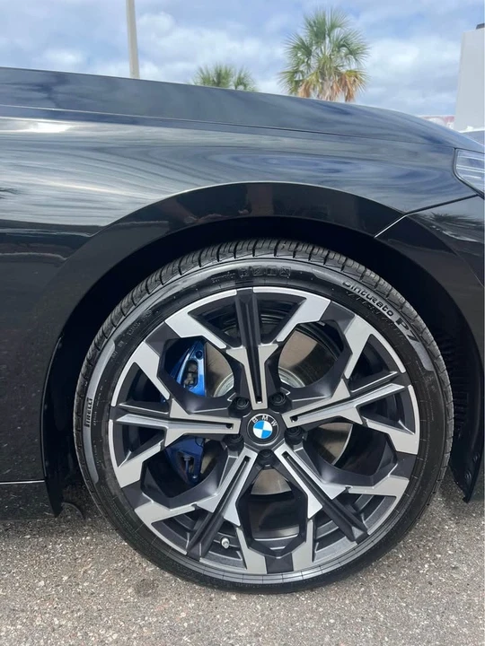 2025 BMW G42 M240i - Image 6 of 6
