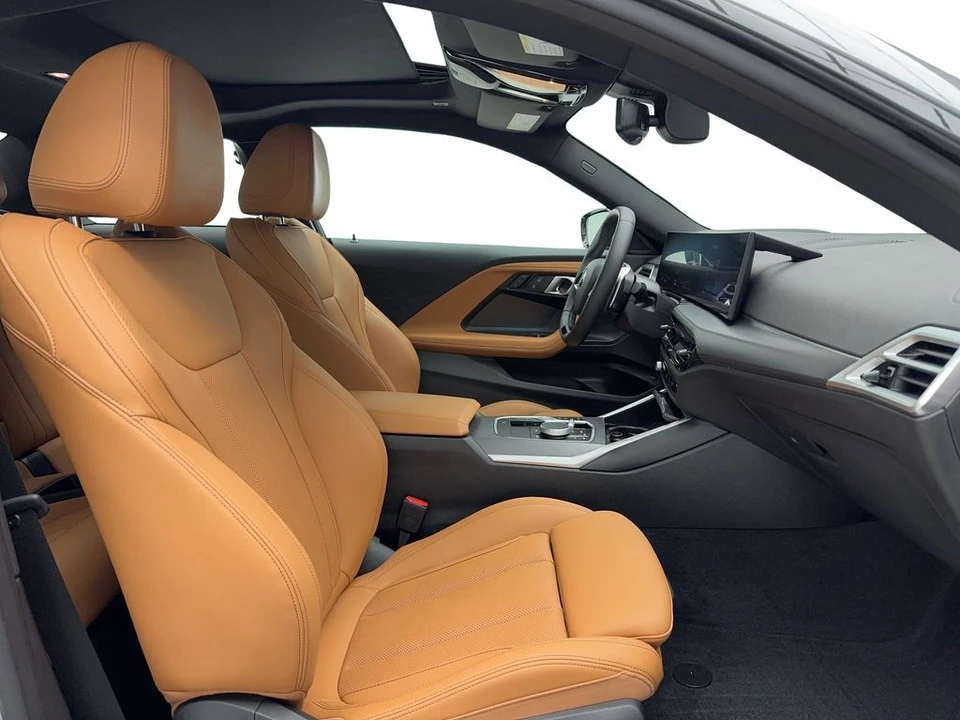2025 BMW G42 2 Series - Image 16 of 21