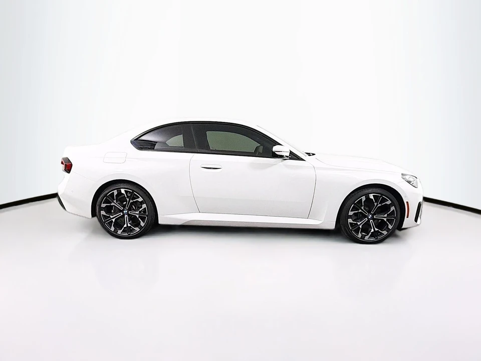 2025 BMW G42 2 Series - Image 9 of 31