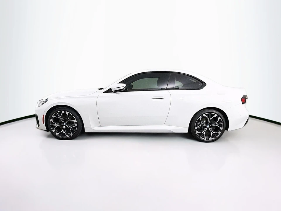 2025 BMW G42 2 Series - Image 5 of 31