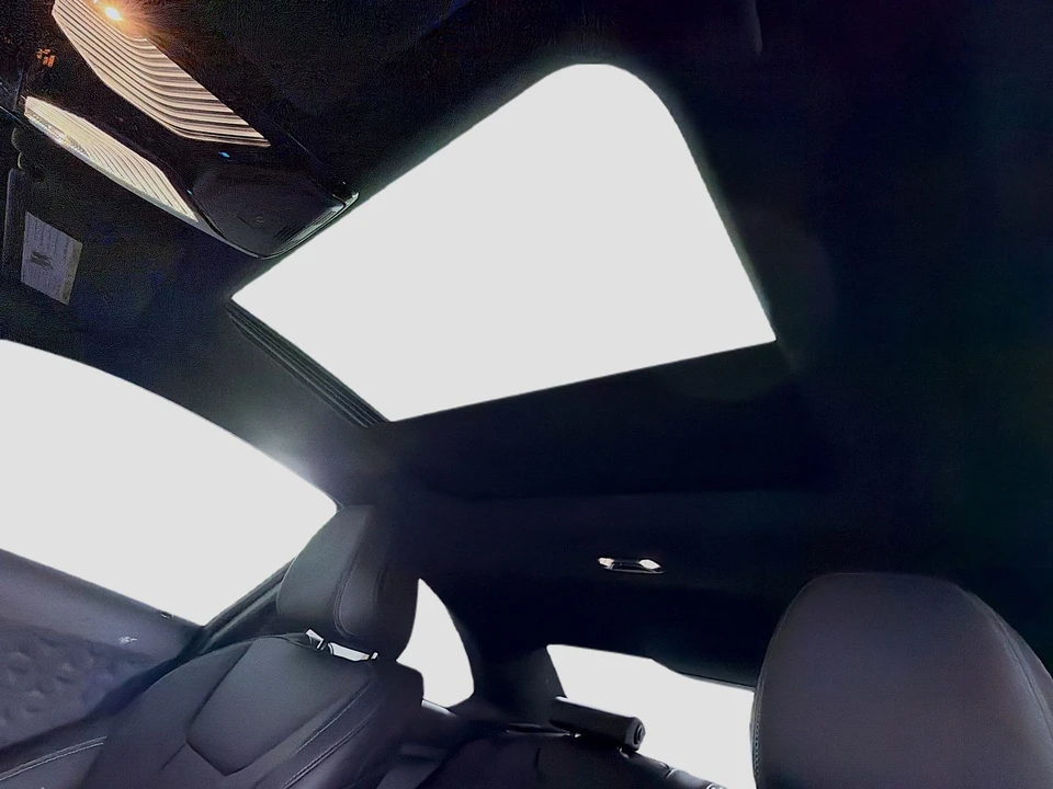 2025 BMW G42 2 Series - Image 16 of 31