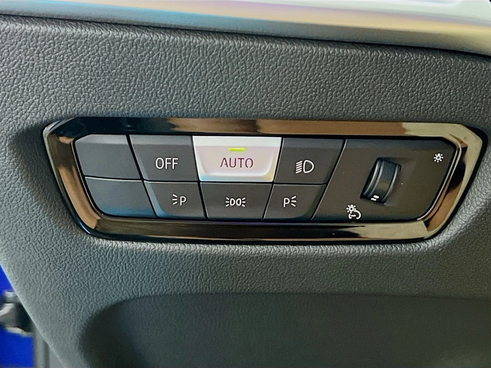 2025 BMW G42 2 Series - Image 12 of 21