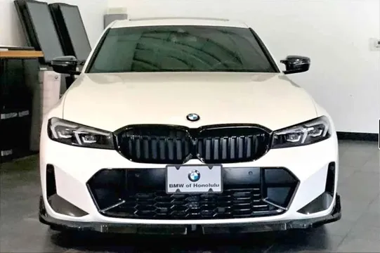 2025 BMW 3 Series 330i Sedan 4D