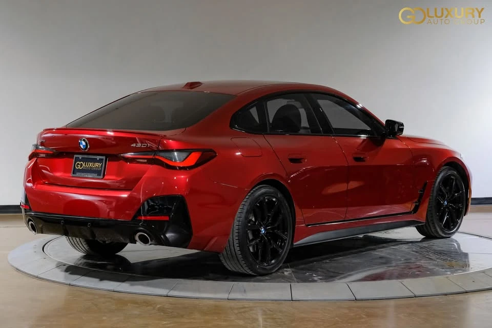 2025 BMW 4 Series - Image 10 of 20