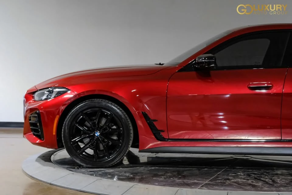 2025 BMW 4 Series - Image 14 of 20