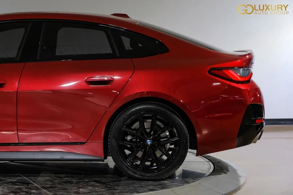 2025 BMW 4 Series - Image 15 of 20