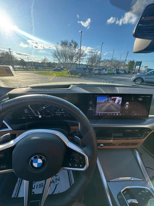 2025 BMW 4 Series - Image 8 of 9