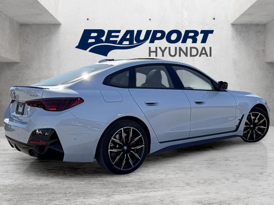 2025 BMW 4 Series - Image 4 of 10