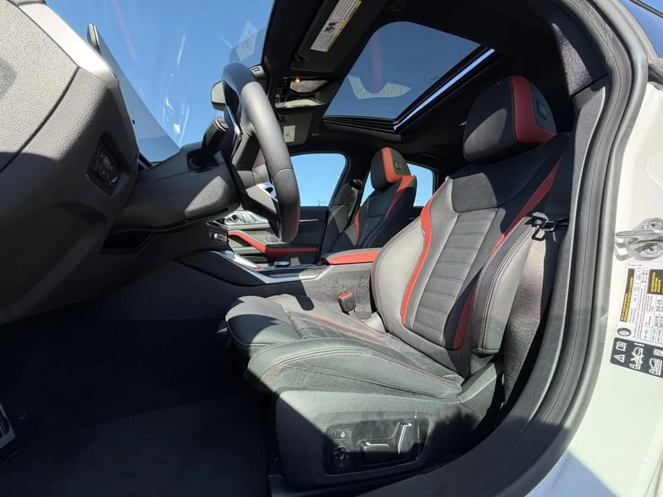 2025 BMW 4 Series - Image 8 of 10