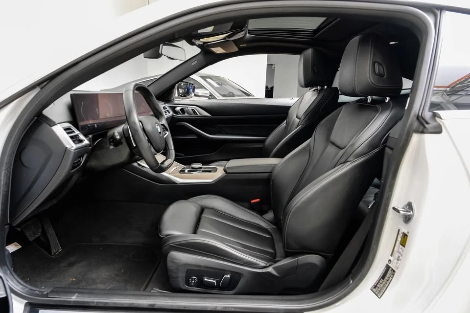 2025 BMW 4 Series - Image 4 of 19