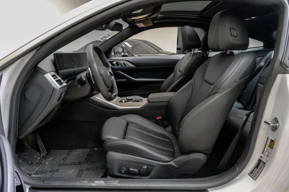2025 BMW 4 Series - Image 4 of 20