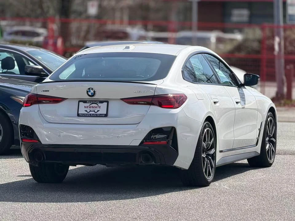 2025 BMW 4 Series - Image 4 of 9