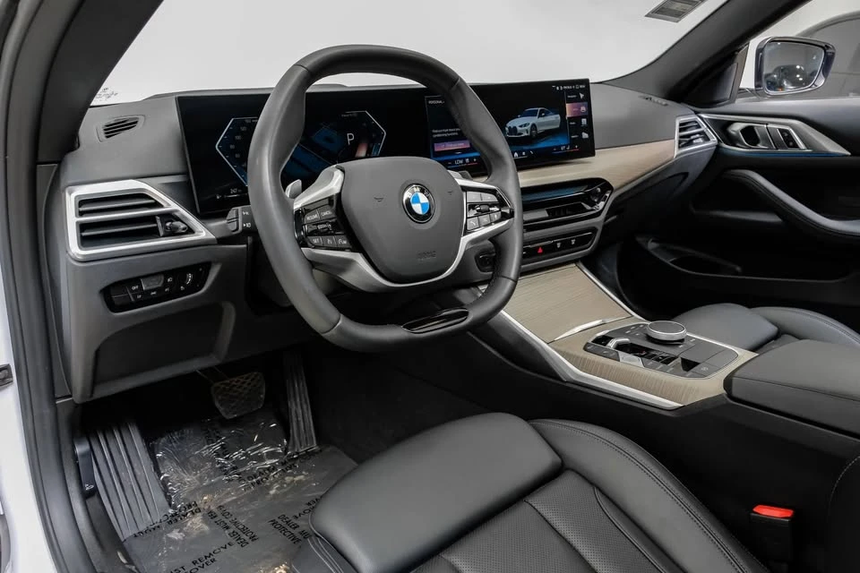 2025 BMW 4 Series - Image 3 of 20