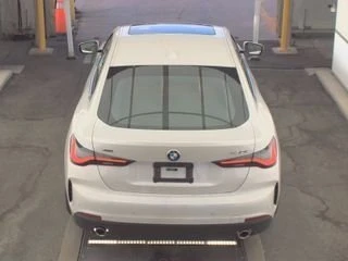 2025 BMW 4 Series - Image 8 of 11