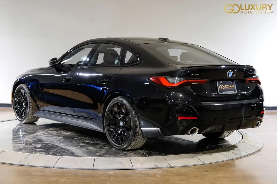 2025 BMW 4 Series - Image 11 of 20