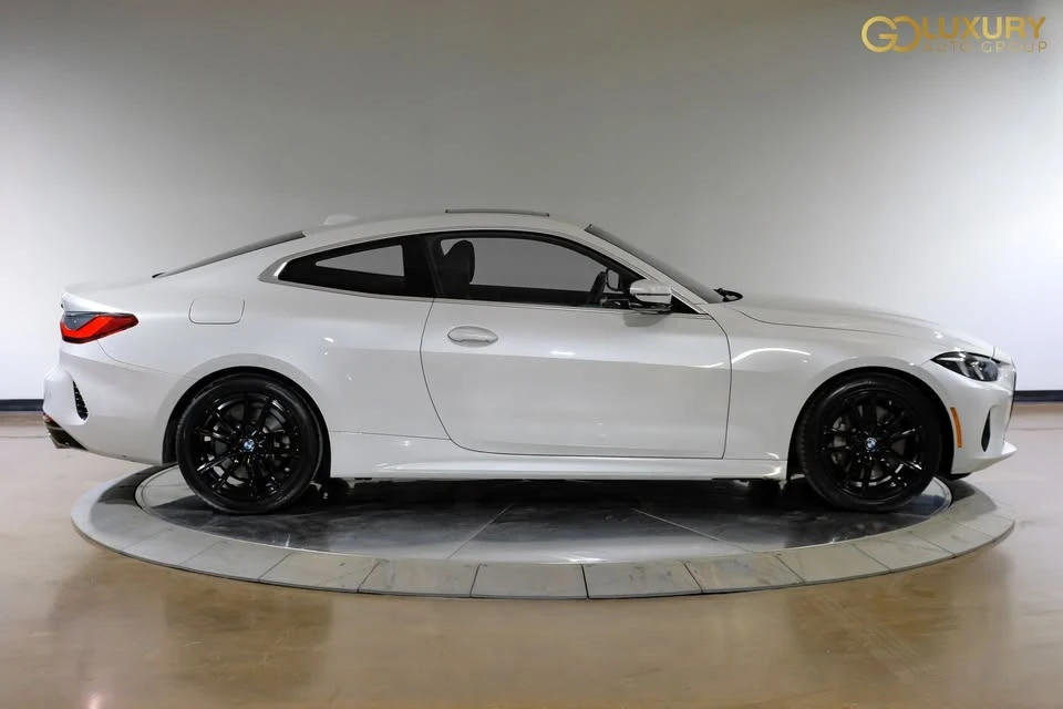 2025 BMW 4 Series - Image 9 of 20