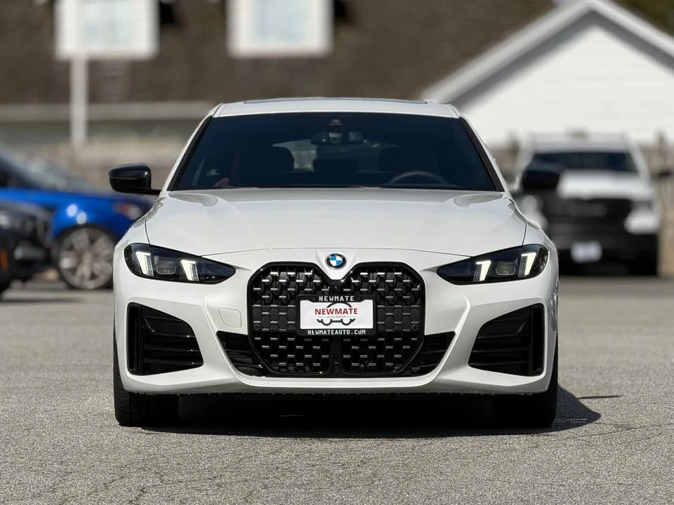 2025 BMW 4 Series - Image 2 of 12