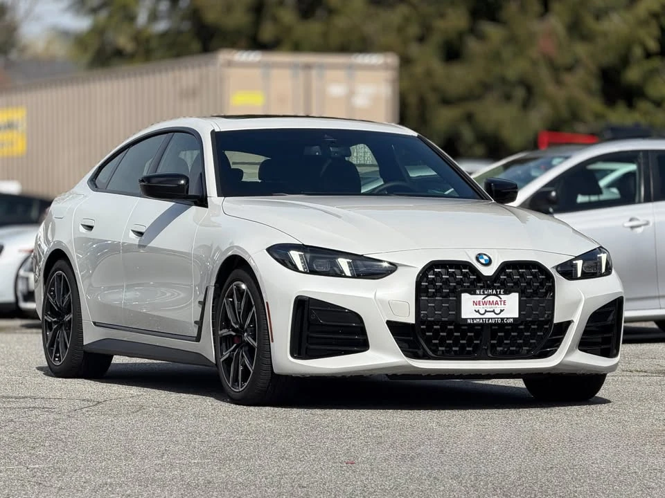 2025 BMW 4 Series - Image 3 of 12