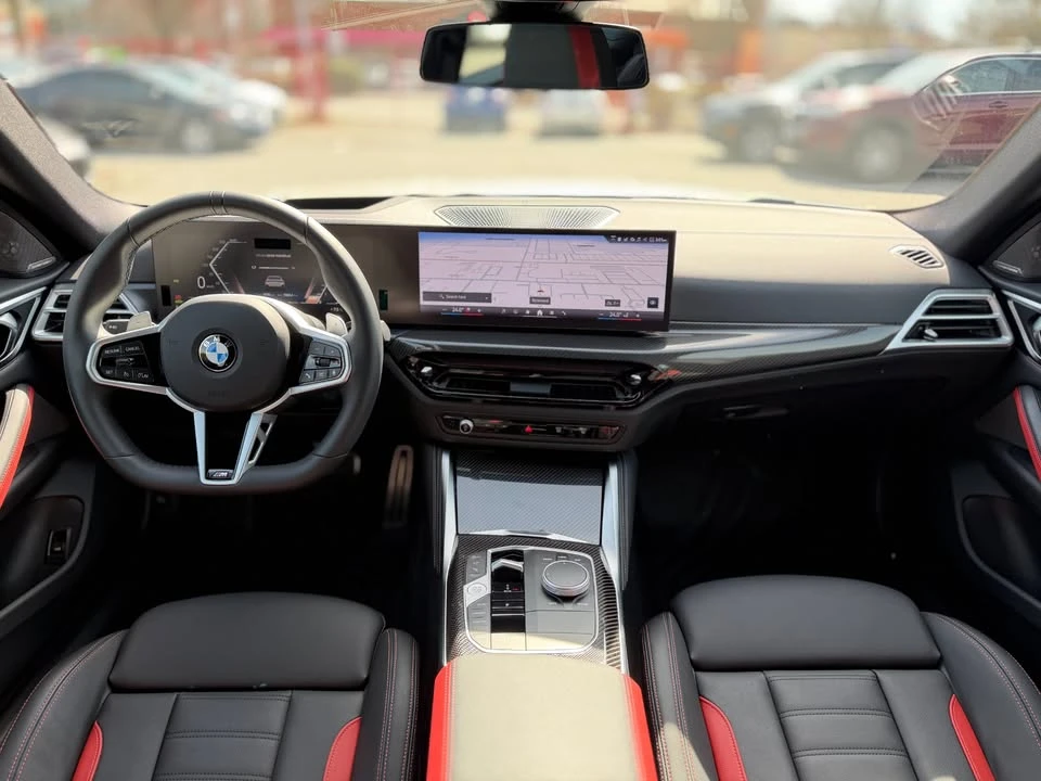 2025 BMW 4 Series - Image 11 of 12