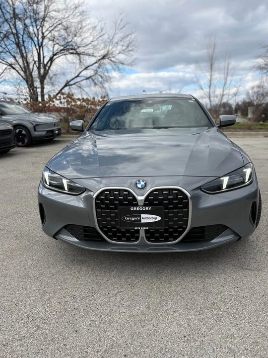 2025 BMW 4 Series - Image 2 of 17