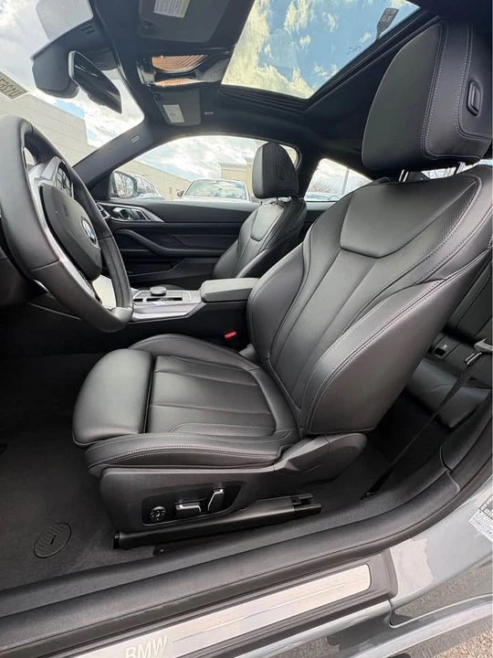 2025 BMW 4 Series - Image 9 of 17