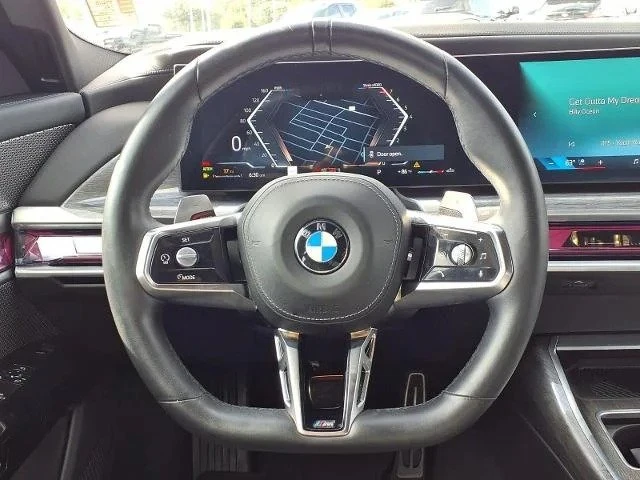 2025 BMW G70 7 Series - Image 10 of 12