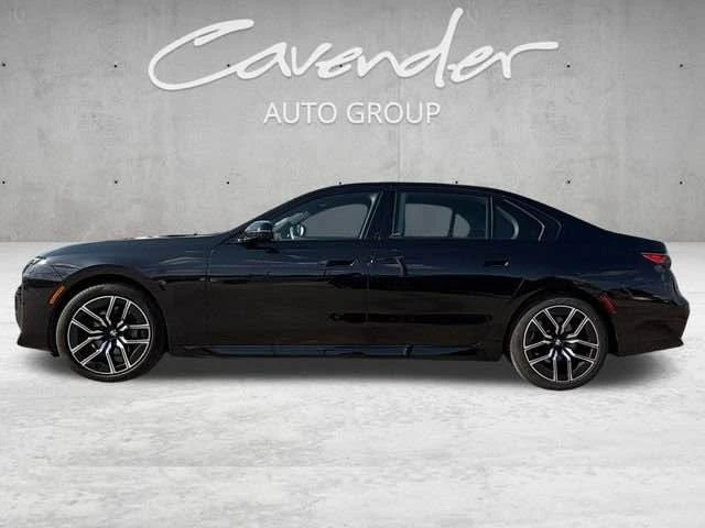 2025 BMW G70 7 Series - Image 14 of 14