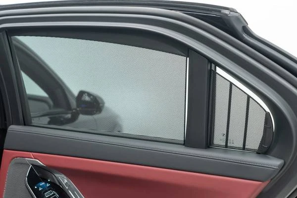 2025 BMW G70 7 Series - Image 15 of 21