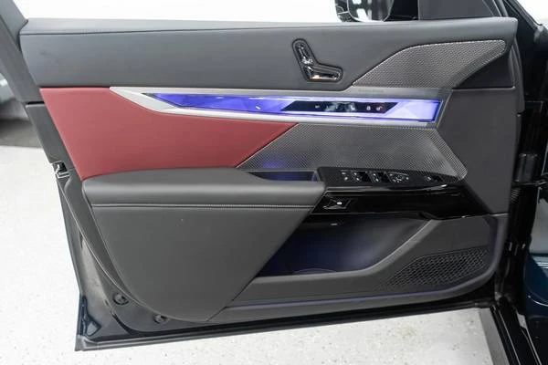 2025 BMW G70 7 Series - Image 20 of 21