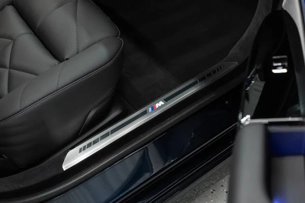 2025 BMW G70 7 Series - Image 13 of 21