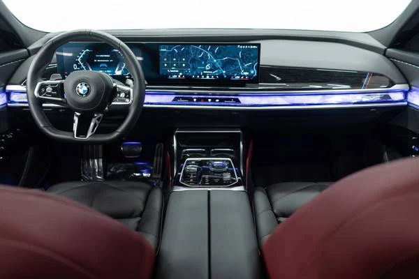 2025 BMW G70 7 Series - Image 8 of 21