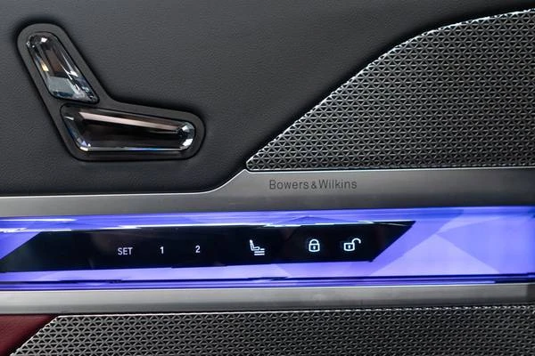 2025 BMW G70 7 Series - Image 21 of 21