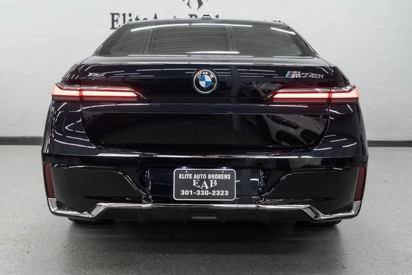 2025 BMW G70 7 Series - Image 4 of 21