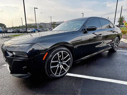 2025 BMW 7 Series 740i xDrive Sedan 4D