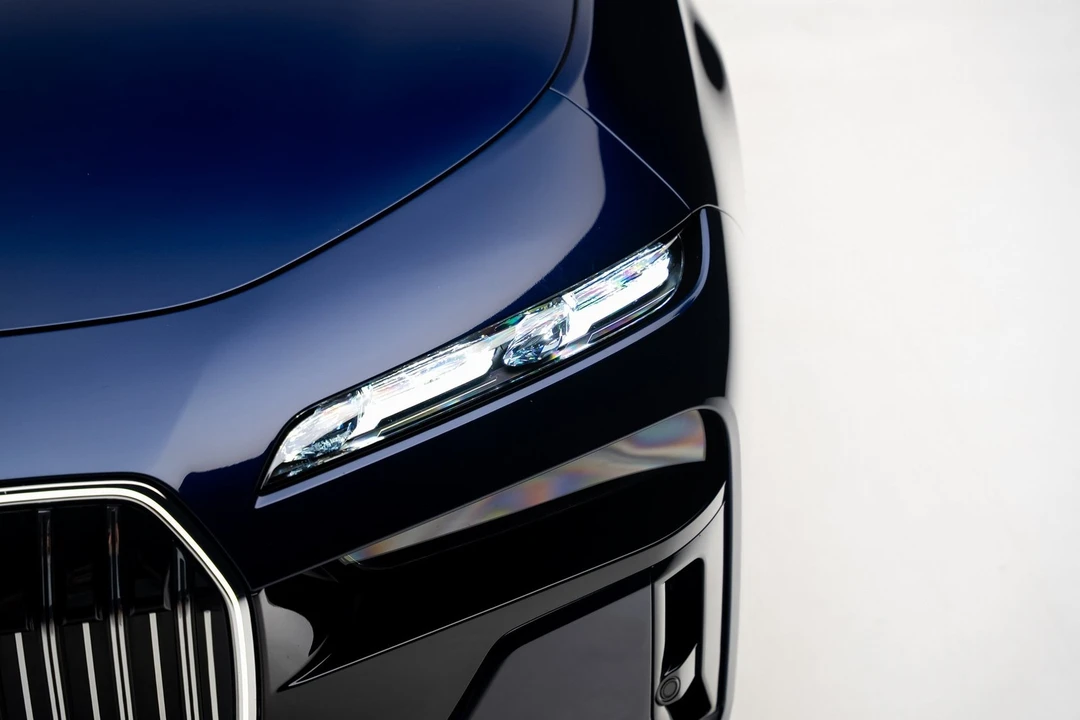 2025 BMW G70 7 Series - Image 10 of 12