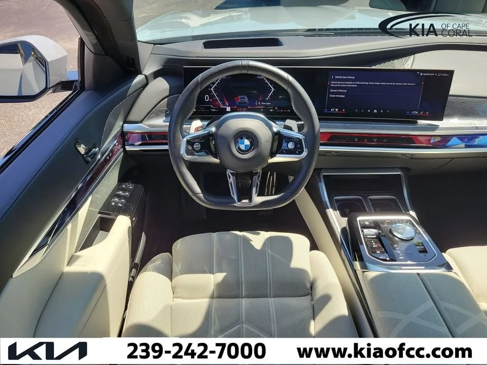 2025 BMW G70 7 Series - Image 18 of 20