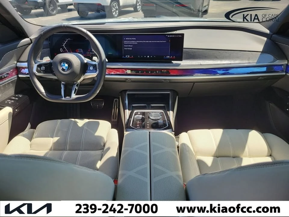2025 BMW G70 7 Series - Image 17 of 20