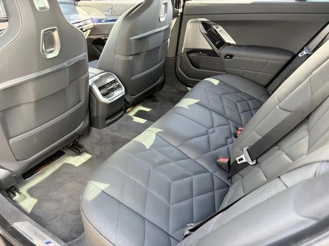 2025 BMW G70 7 Series - Image 16 of 20