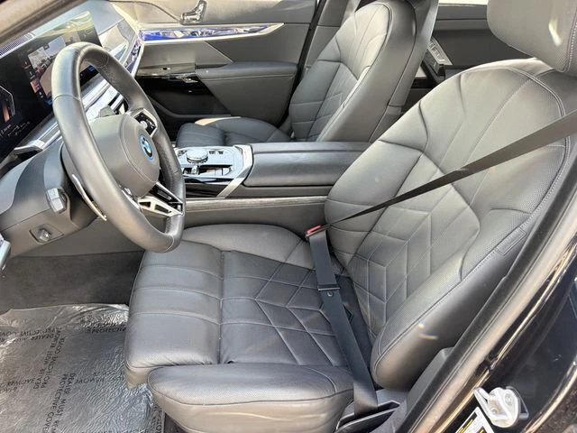 2025 BMW G70 7 Series - Image 19 of 20
