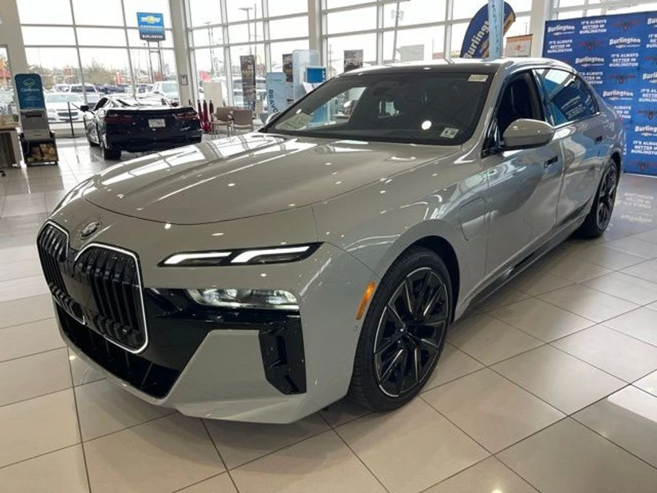 2025 BMW G70 7 Series - Image 4 of 20