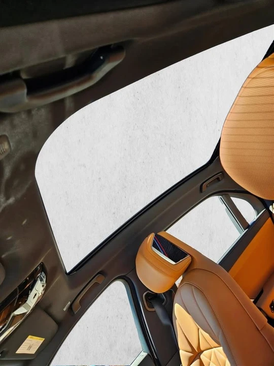 2025 BMW G70 7 Series - Image 15 of 20