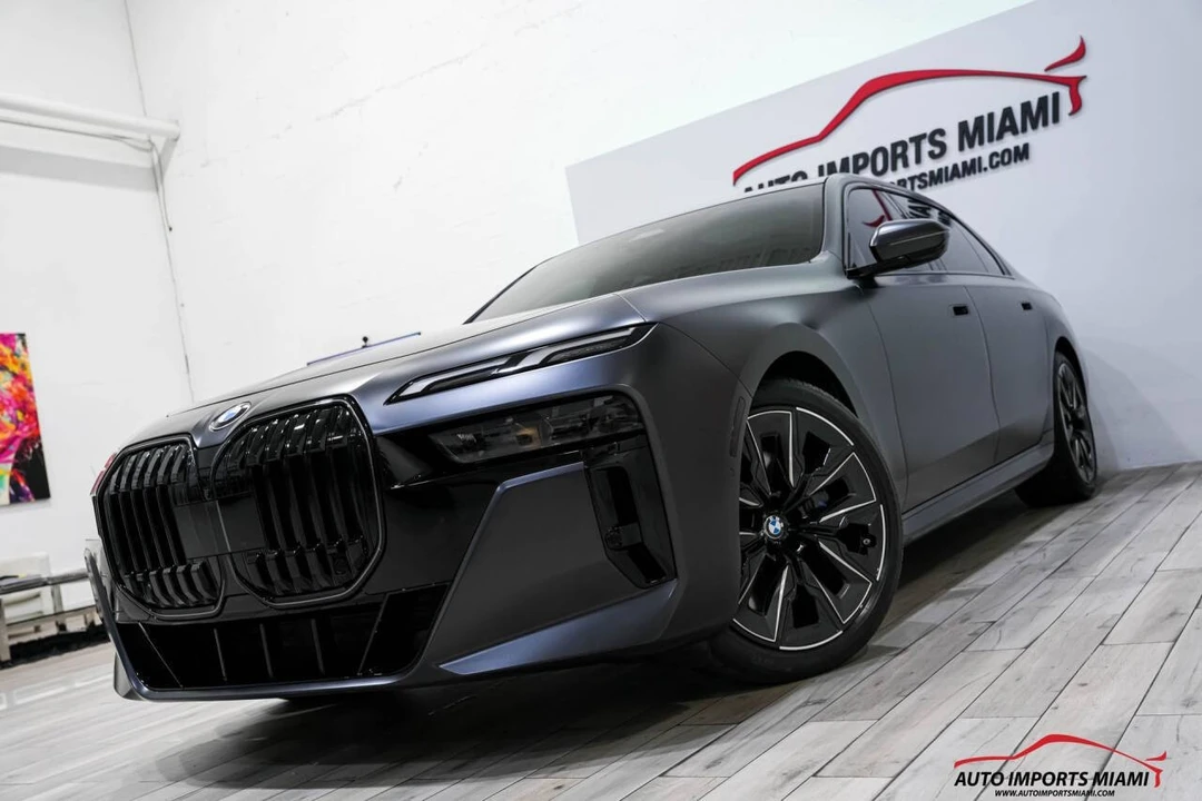 2025 BMW G70 7 Series - Image 2 of 12
