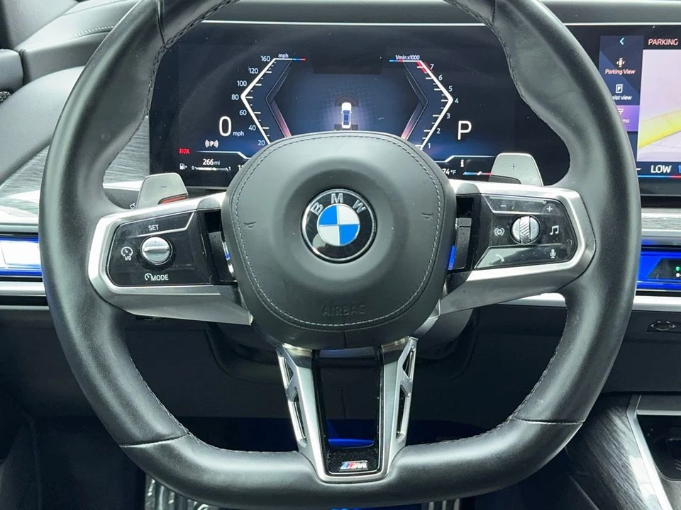 2025 BMW G70 7 Series - Image 18 of 21