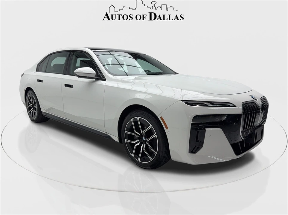 2025 BMW G70 7 Series - Image 2 of 12