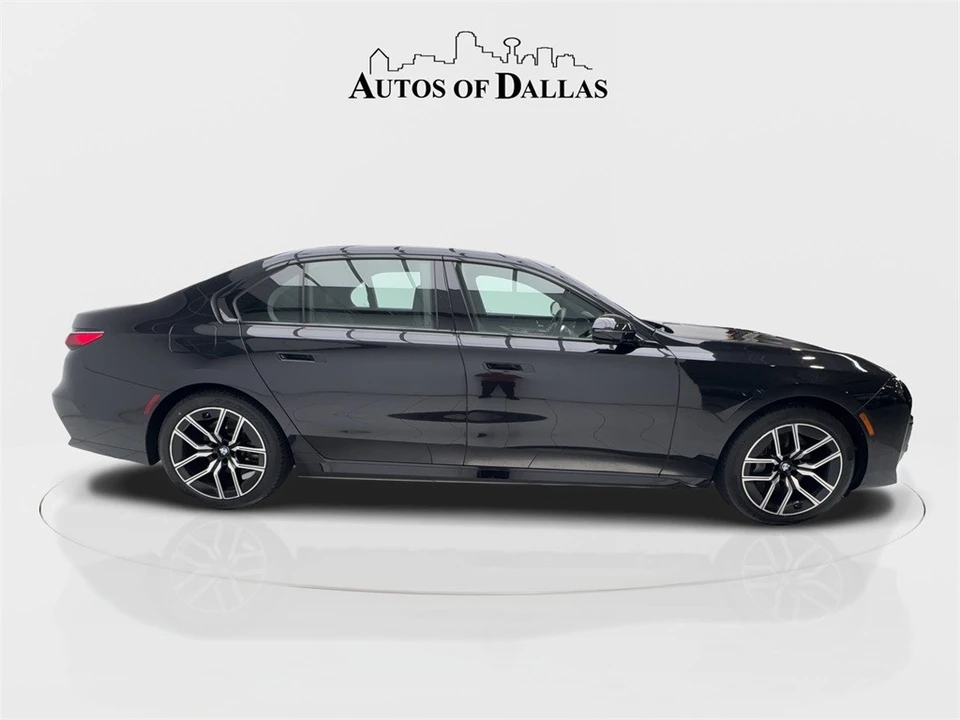 2025 BMW G70 7 Series - Image 7 of 12
